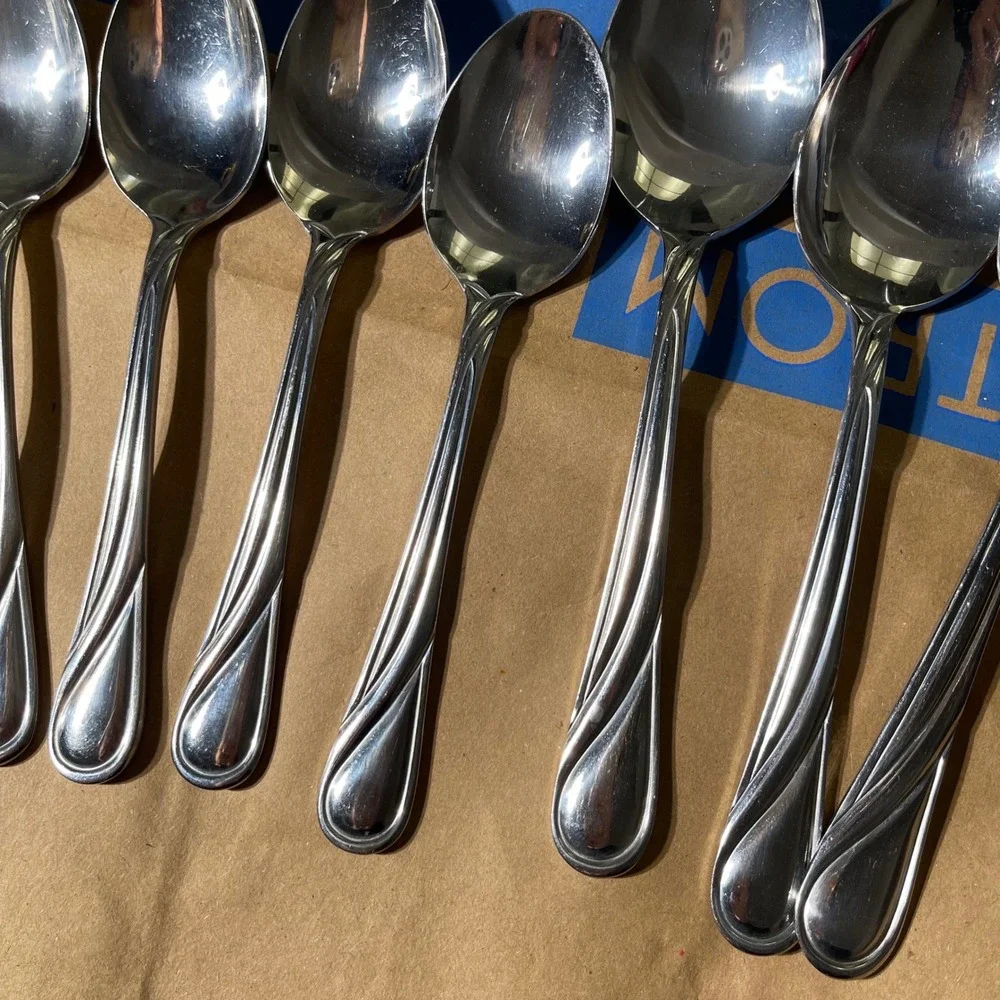 Pfaltzgraff Stainless Steel Teaspoons Lot of 7 Classic Curved Pattern